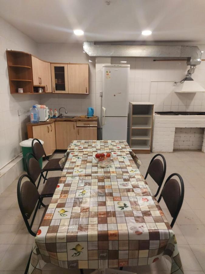Caspian Hostel Atyraū Extérieur photo