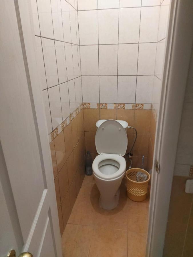 Caspian Hostel Atyraū Extérieur photo